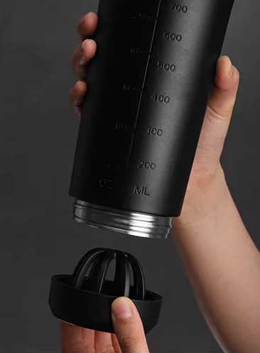 Teemando® Premium Edelstahl Shaker 750ml Kapazität, BPA-frei, auslaufsicherer Deckel, abnehmbarer Shaker-Ball, Füllstandsmarkierung, spülmaschinengeeignet für Proteinshakes, Fitness und Diät, Bodybuilding