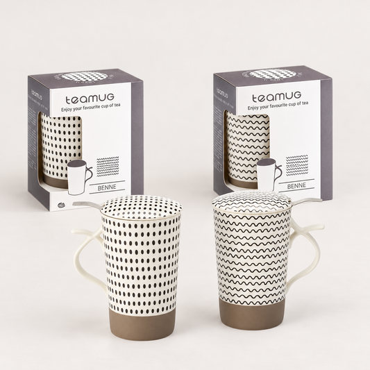 Teamug Benne – zwei sortierte Designs mit Originalverpackung im Atelier