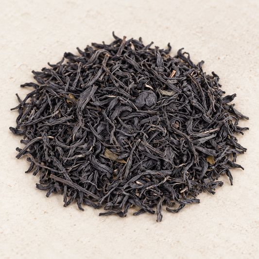 Schwarzer Tee Kenia Michimikuru Purple Tea im TEEMANDO Atelier-Stil