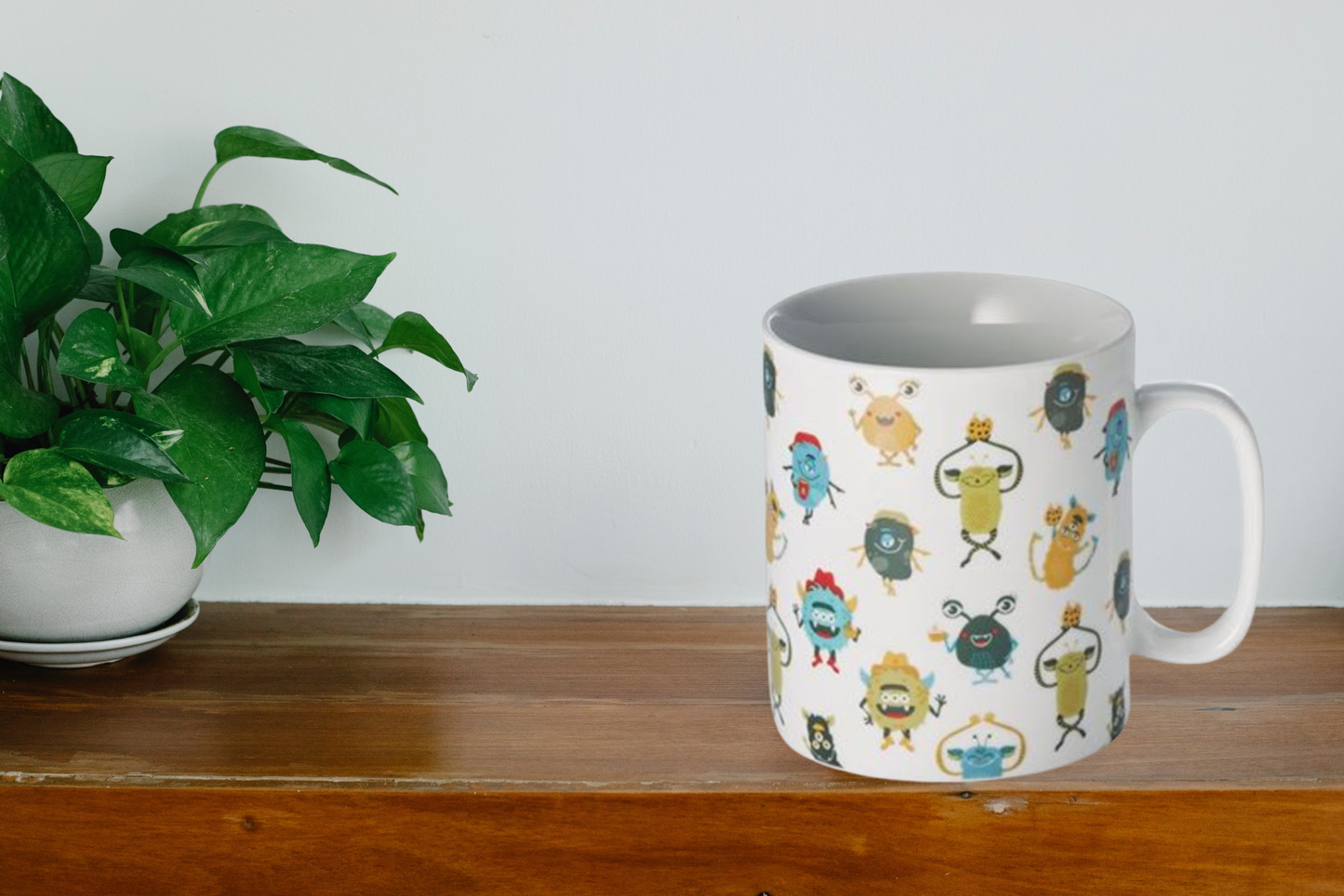 Jumbo-Becher "Happy Monsters" von Cha Cult, Porzellan 0,75 l