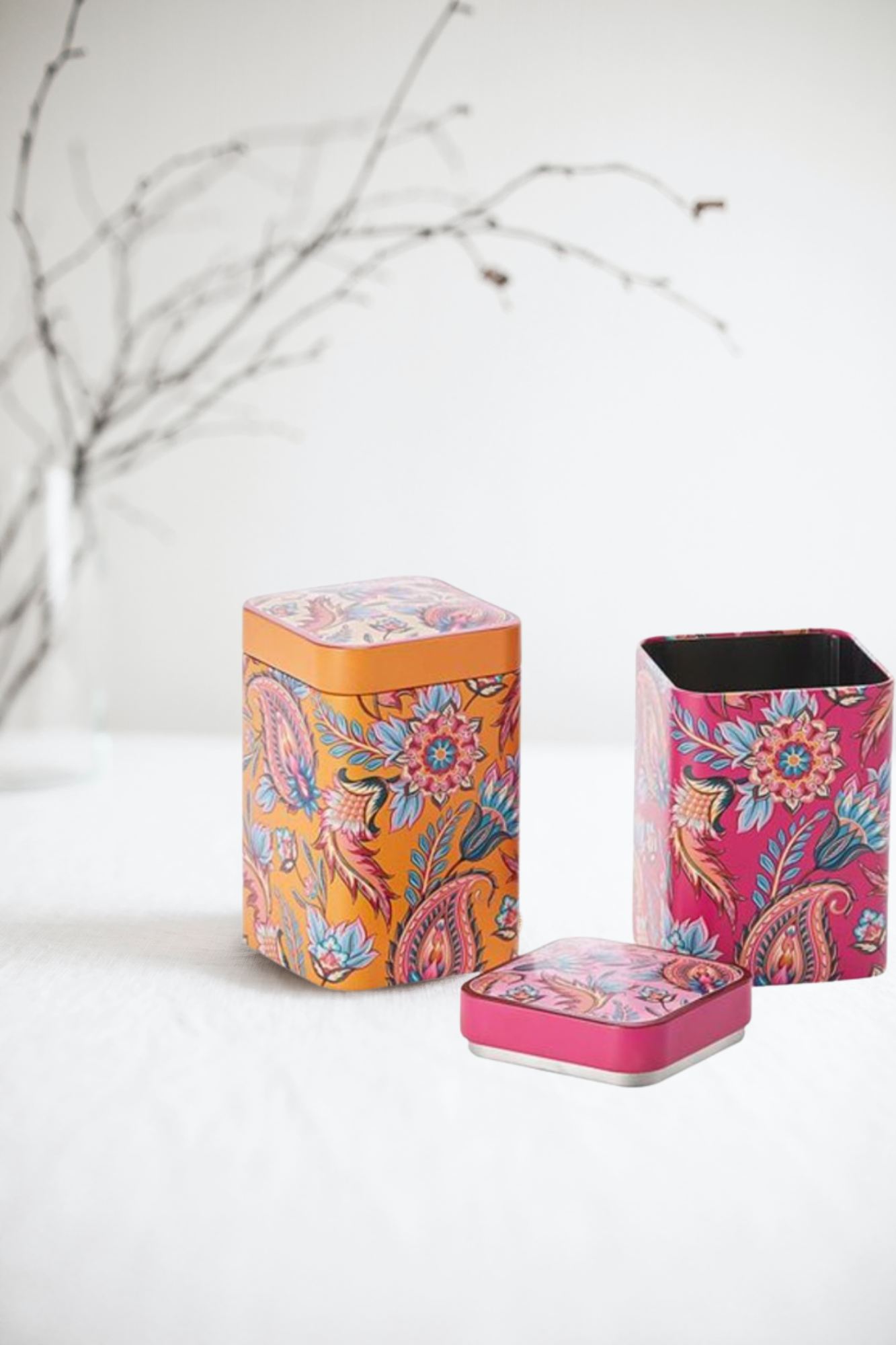 Dose "Fireflower" von Cha Cult, 100 g eckig, Stülpdeckel, 2-fach sortiert