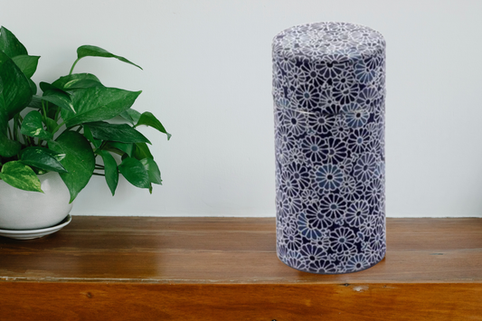 Dose "Lumi" von Cha Cult, 150 g Weißblech, mit Aromaverschluss