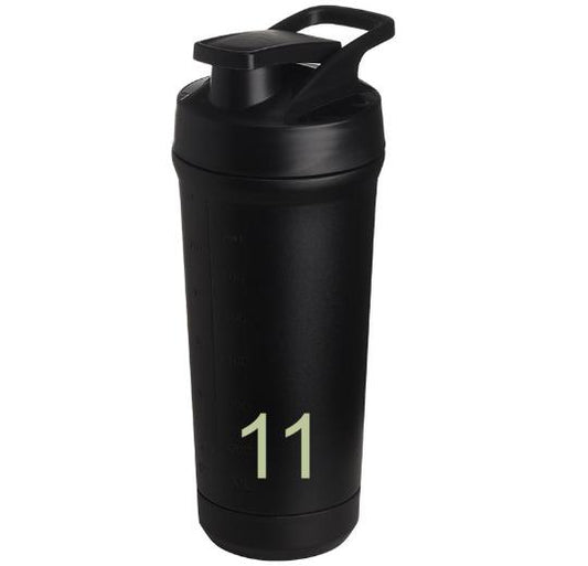 Teemando® individuell gravierter Premium Edelstahl Shaker mit deiner Wunschgravur 750ml, auslaufsicherer Deckel, Shaker-Ball, spülmaschinengeeignet für Proteinshakes, Fitness Diät Geschenk Bodybuilding
