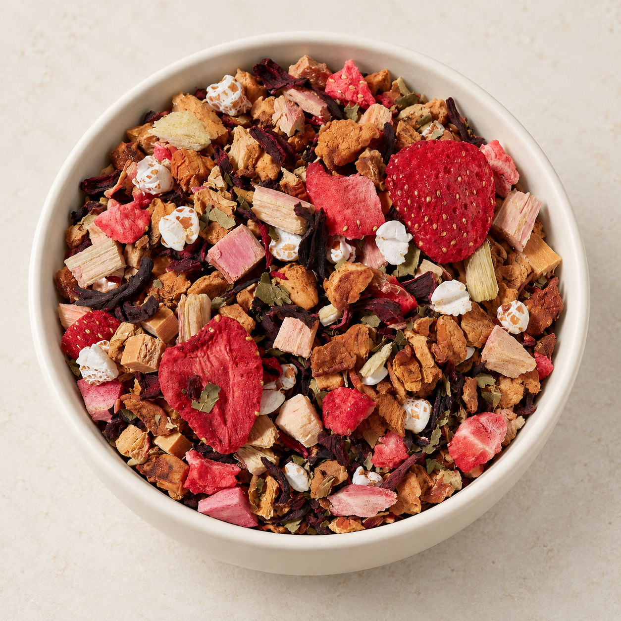 Erdbeer Rhabarber Crumble Früchtetee – TEEMANDO Atelier