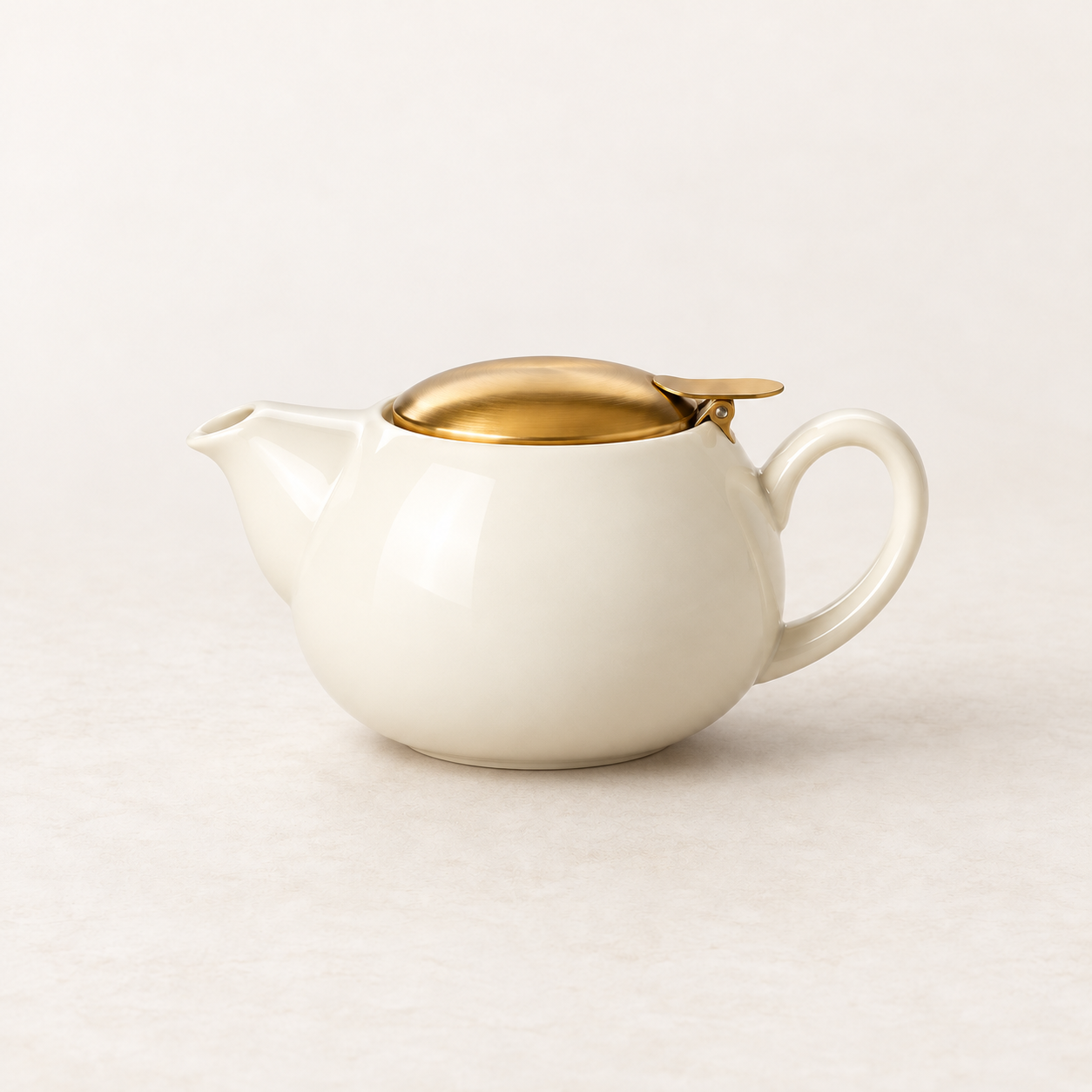 Teemando Atelier – Kanne Saara Gold cremeweiß
