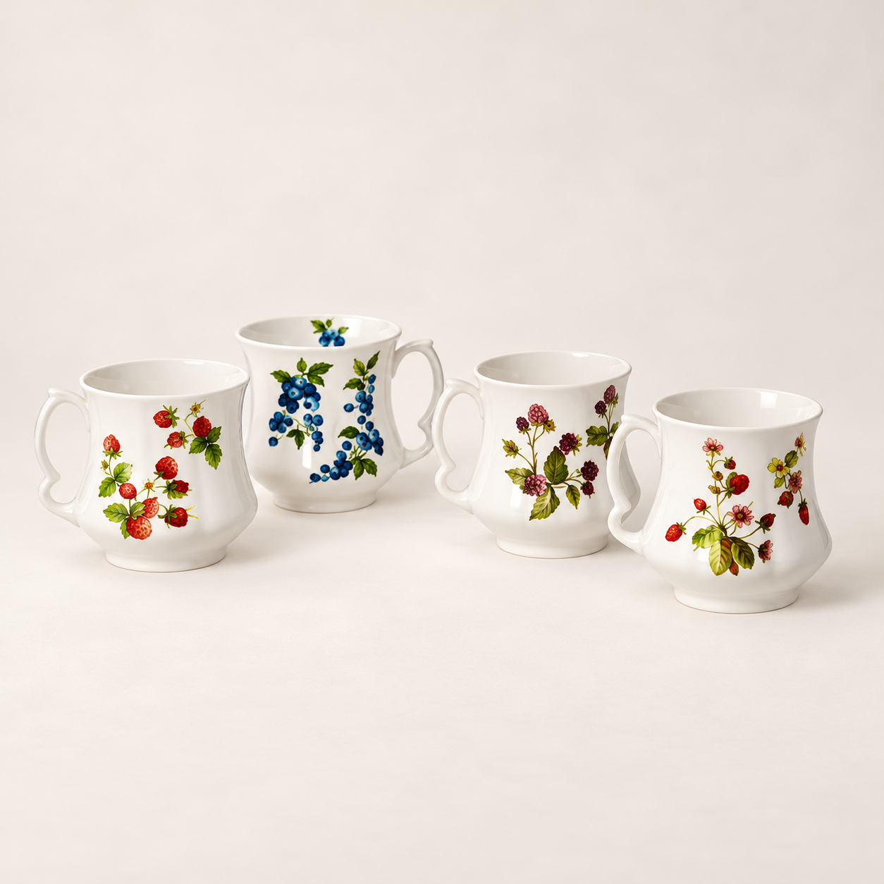 Becher Berries Fine Bone China, 4er-Set – TEEMANDO Atelier