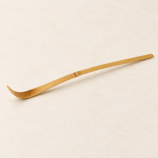 Matcha-Löffel Momoka aus Bambus – Atelier-Produktbild
