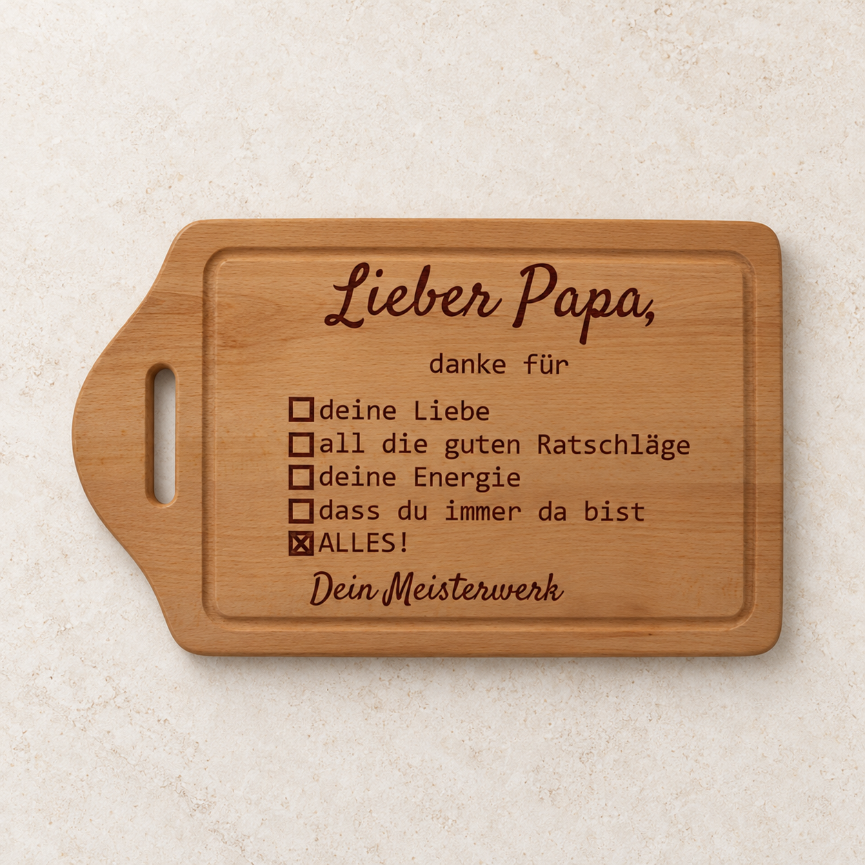 Individuelles Vatertags Schneidbrett mit Wunschnamen graviert – TEEMANDO Atelier