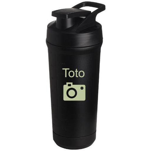 Teemando® individuell gravierter Premium Edelstahl Shaker mit deiner Wunschgravur 750ml, auslaufsicherer Deckel, Shaker-Ball, spülmaschinengeeignet für Proteinshakes, Fitness Diät Geschenk Bodybuilding