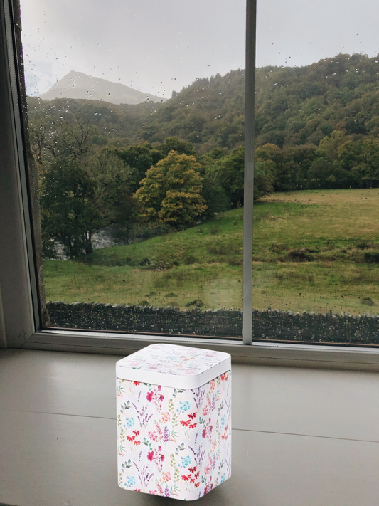 Dose "Elfie" von Cha Cult, 100 g eckig, Stülpdeckel, matt
